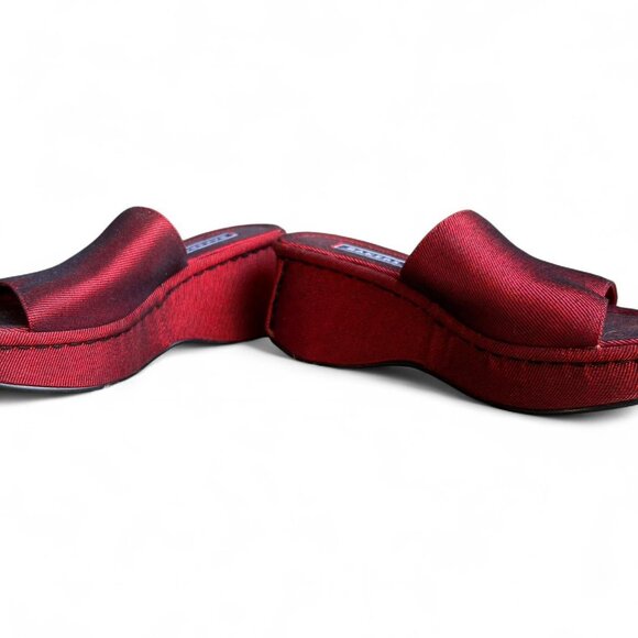 Baker’s Y2K red satin chunky platform slides. Never worn! - Picture 6 of 7